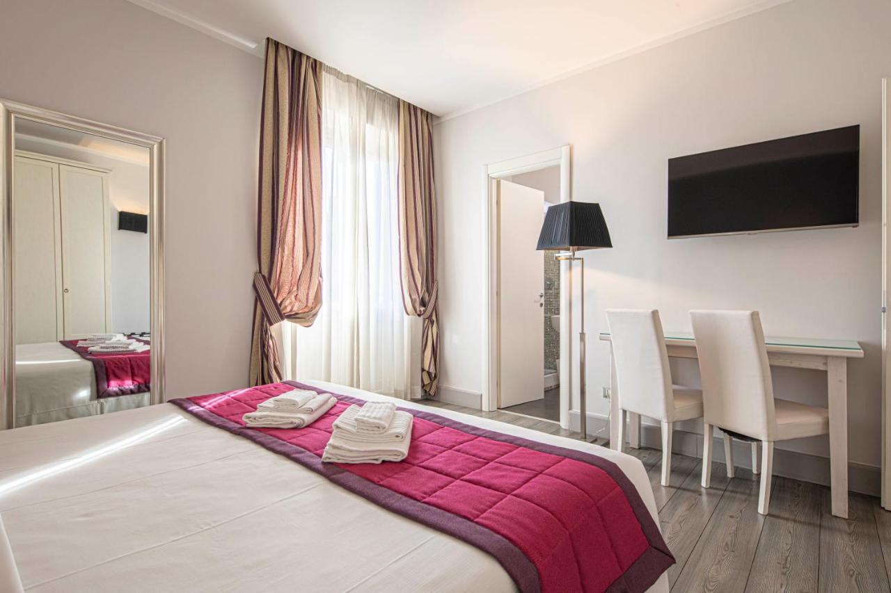 Bed and Breakfast Residenza Castrense Rzym Zewnętrze zdjęcie