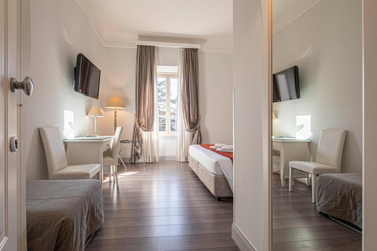 Bed and Breakfast Residenza Castrense Rzym Zewnętrze zdjęcie